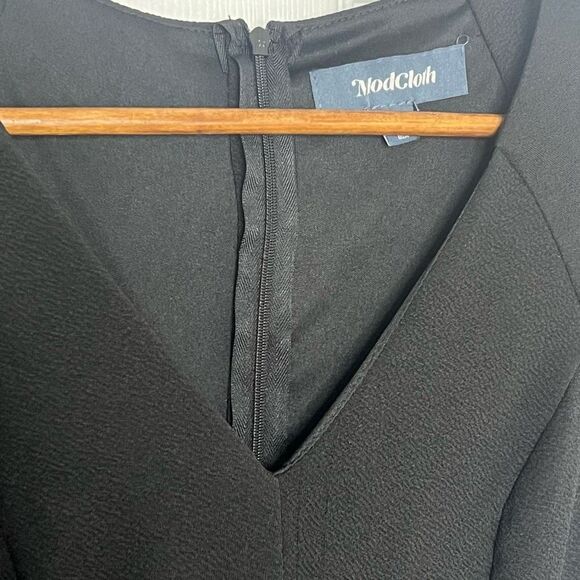 Modcloth Black Date Night Done Right 3/4 Sleeve Fit and Flare Dress Size Small - Picture 3 of 16